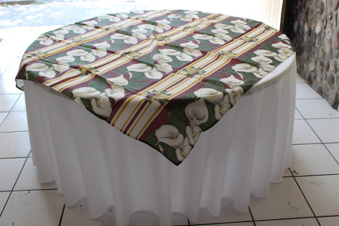 servifiestas los pinos Tepic, renta de sillas y mesas, mobiliario