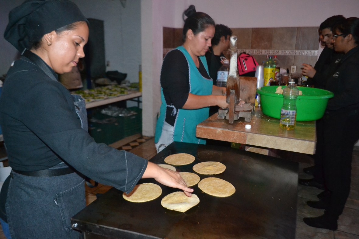 banquete servifiestas los pinos